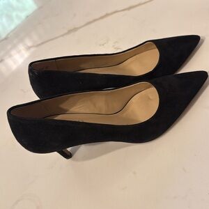 Franco Sarto Black Pointed Toe Suede Pumps NWOT
